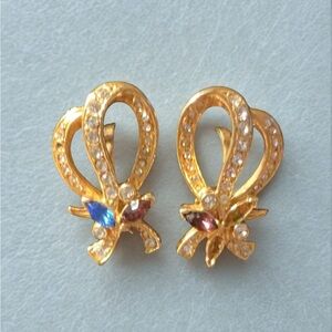 Vintage Gold-Tone Ribbon Loop Clip-on Earrings w/ Multicolor Stones